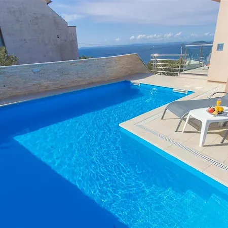 Apartamento Of Murter, Two Bedroom 2 *