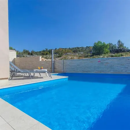 Of Murter, Two Bedroom 2 * مورتير